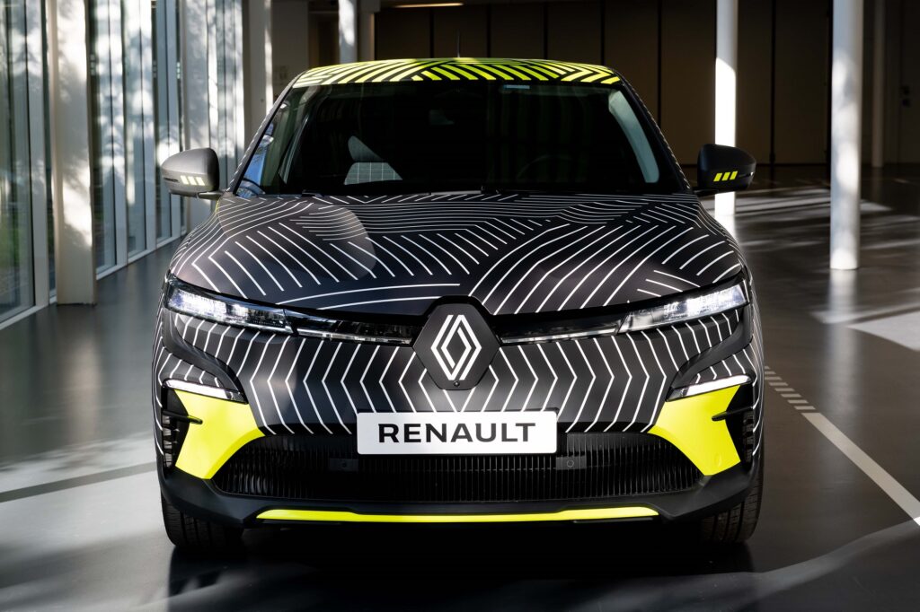 Renault ETech Electric 2022 3