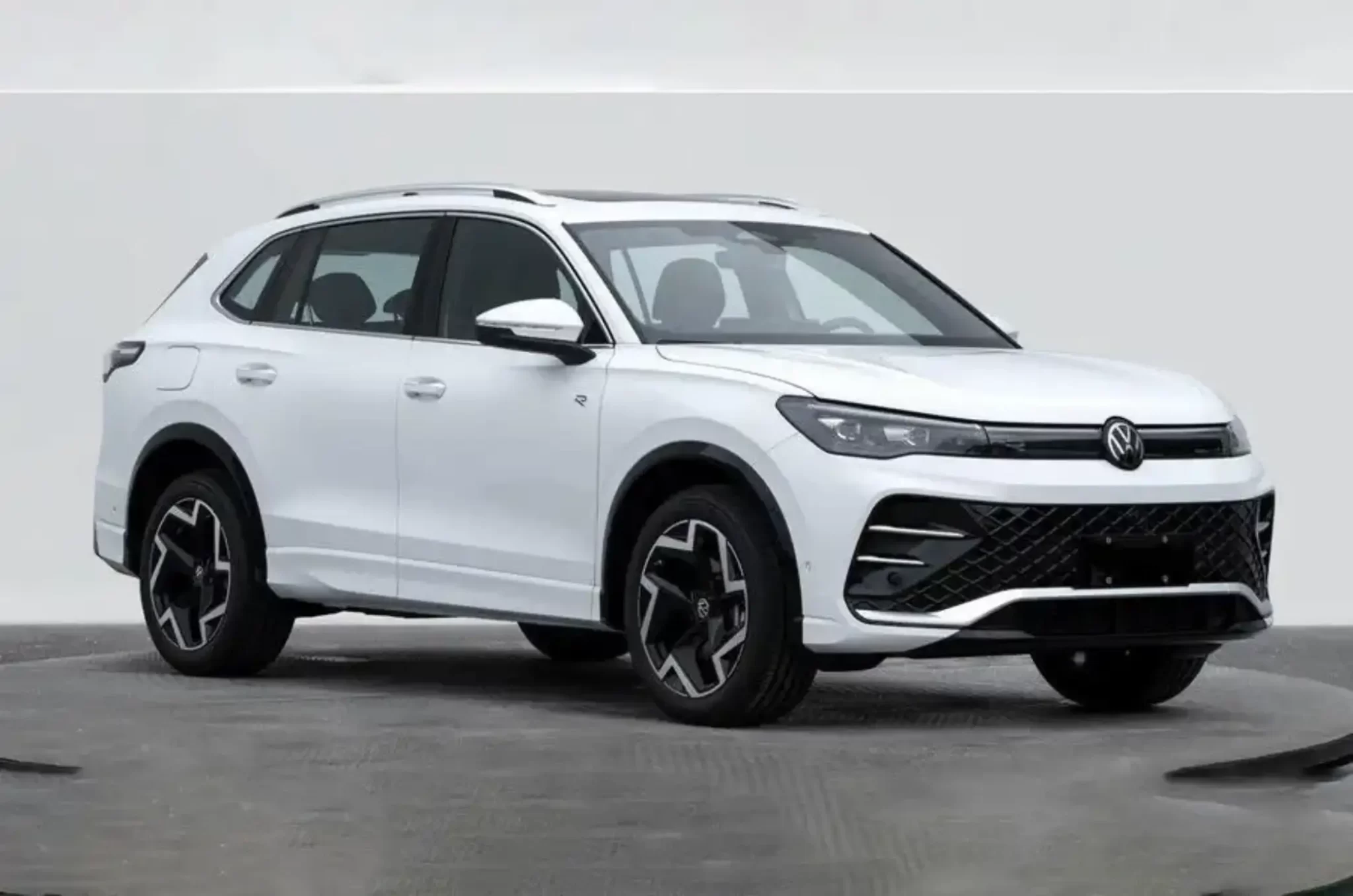 VW Tayron irá substituir o Tiguan Allspace em 2025