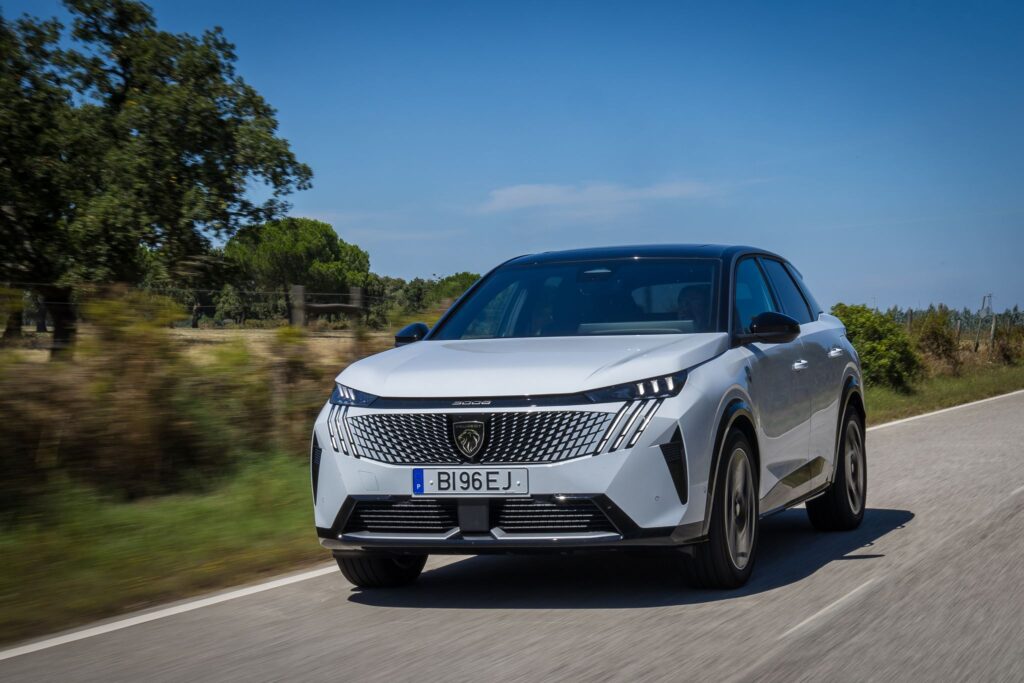 Novo Peugeot 3008 21