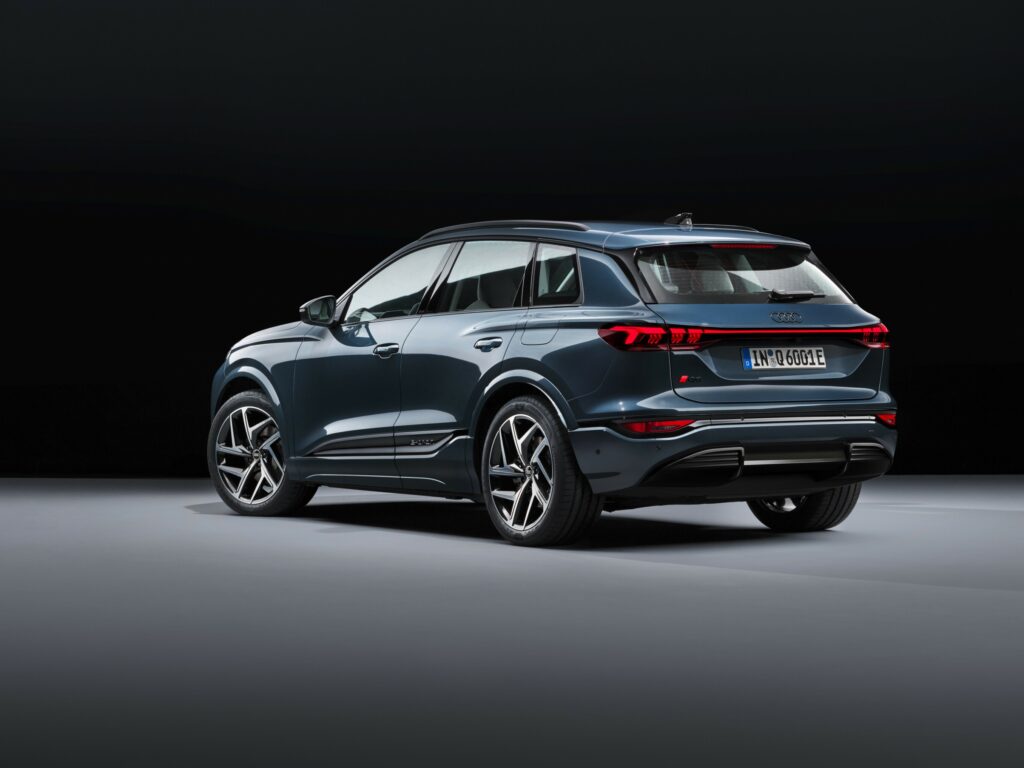 Audi Q6 e tron 4