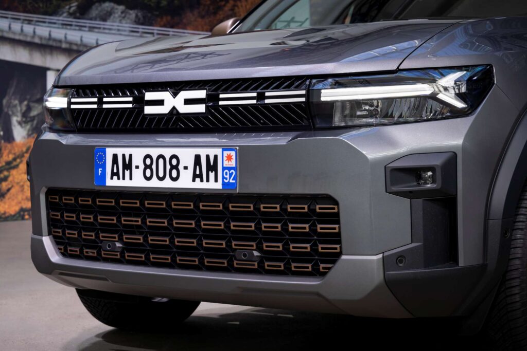 Dacia Bigster Extreme tce130 4x4 2024 6