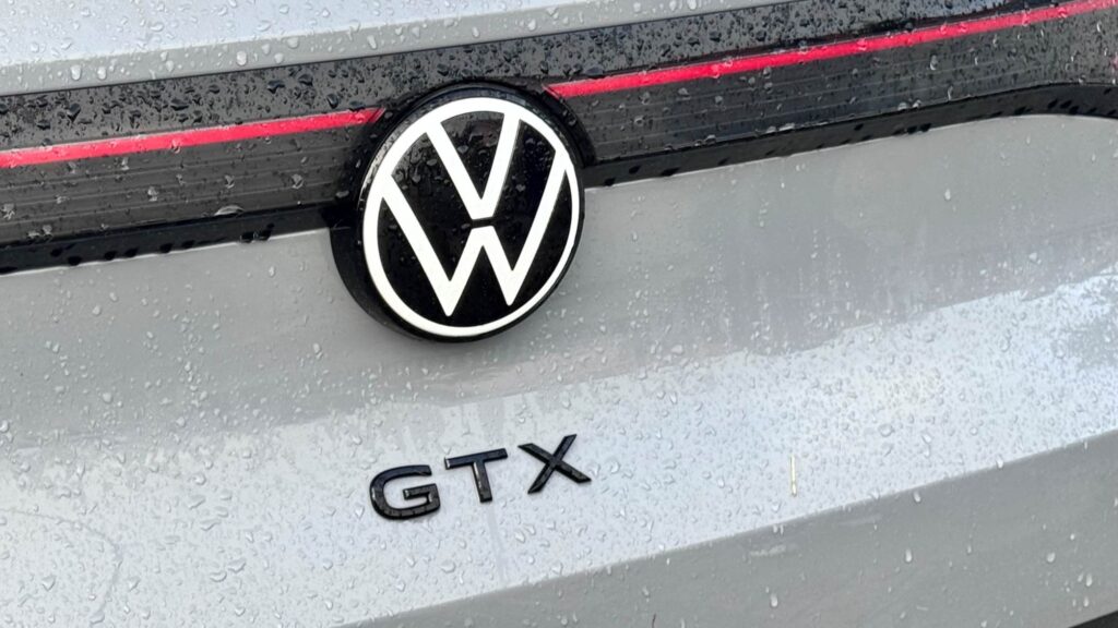 VW ID5 GTX 10